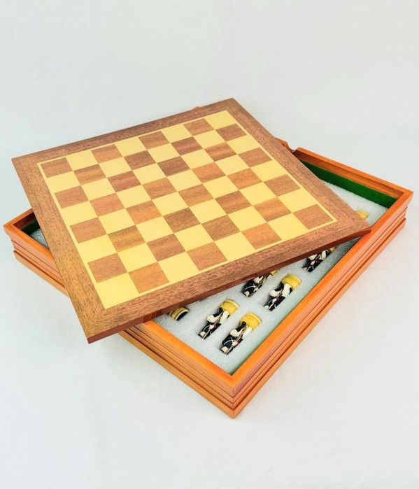 Шахматная доска качественный Шахмат
премиум