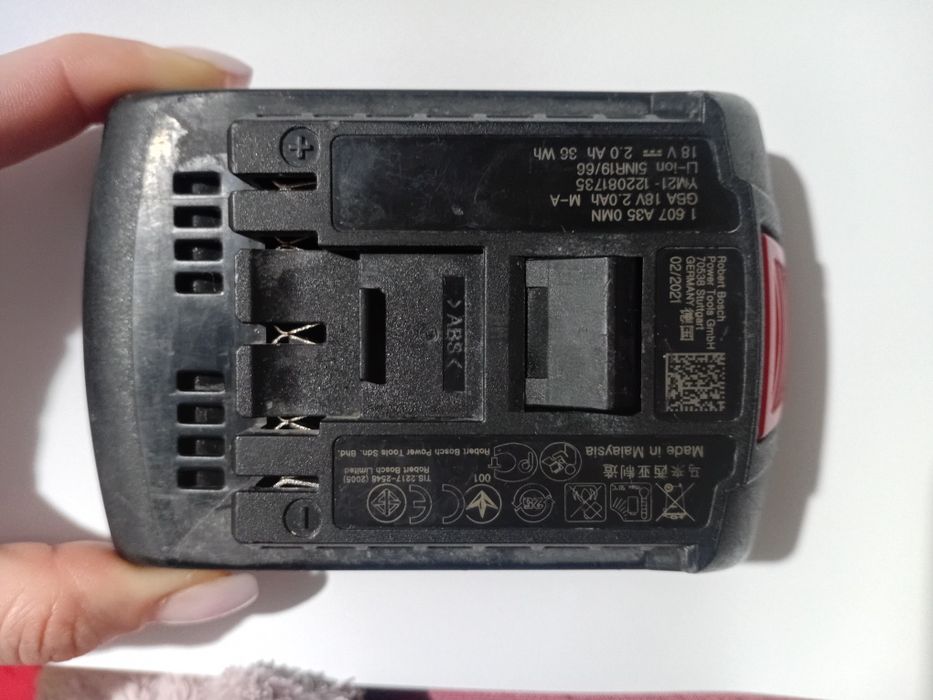 Baterie bosch 18 v 2 Ah