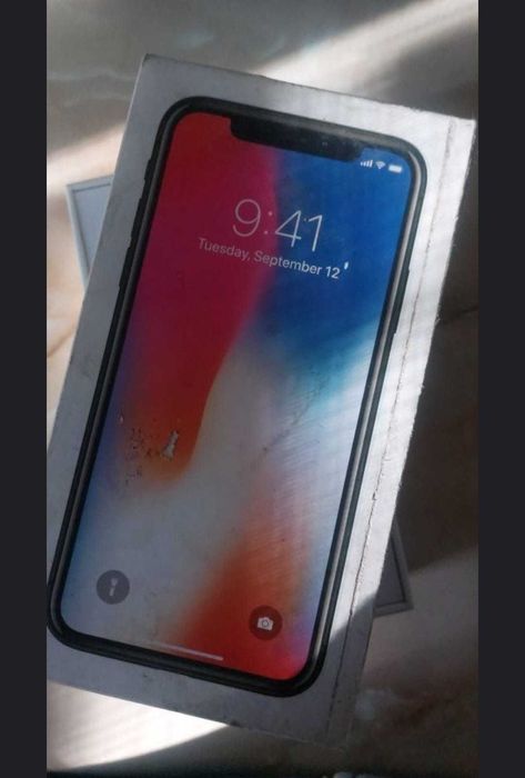 продам телефон apple