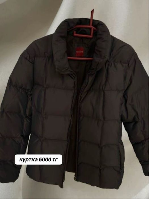 Куртки продаю !!!