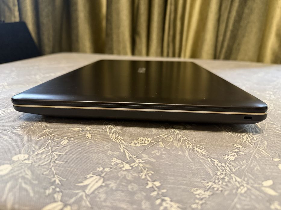 Ноутбук Asus X540L