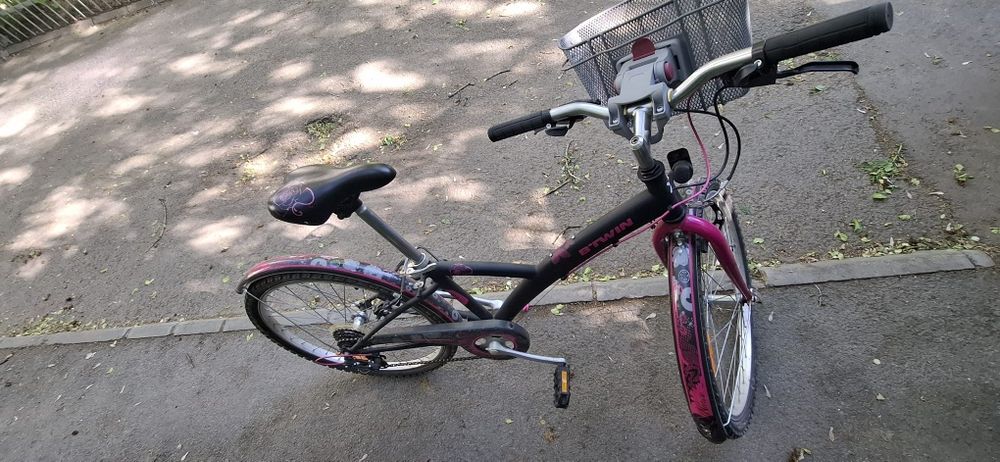 Vând bicicleta Decathlon B-Twin