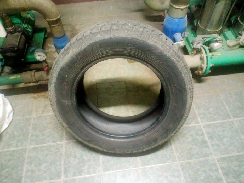 Продам зимние шины