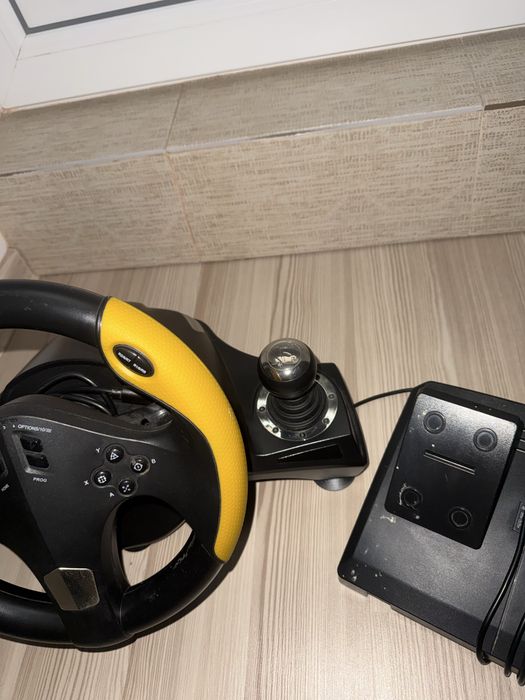 Volan Gaming imprcabil perfect functional