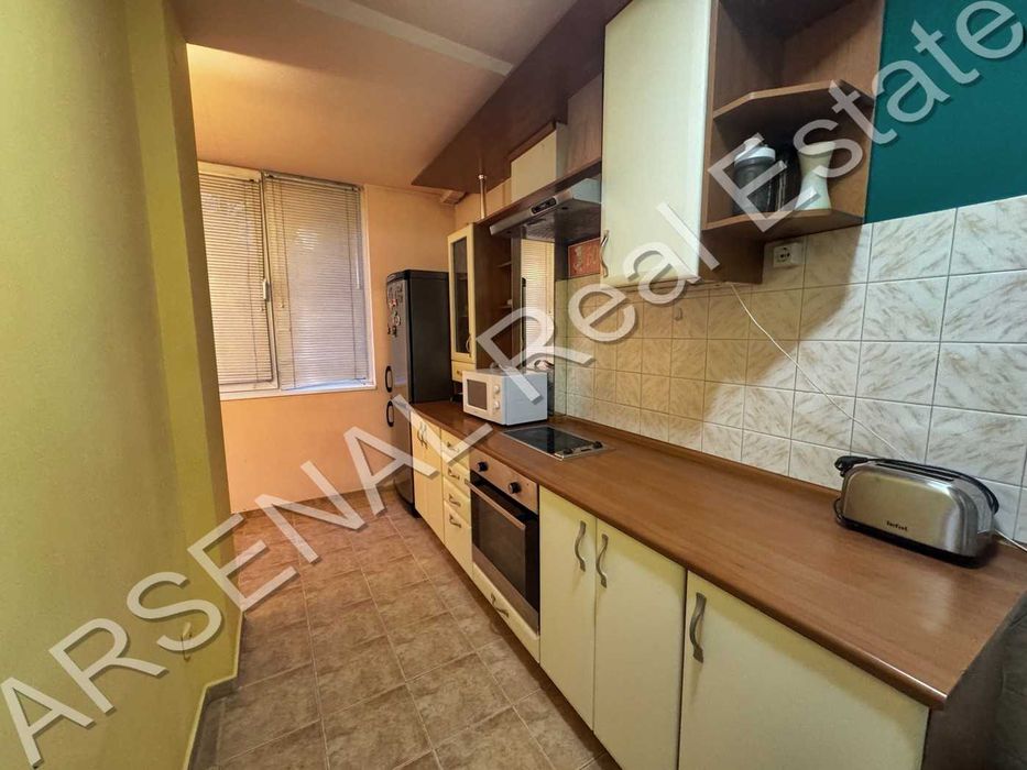 Дава се под наем Двустаен апартамент в София, Дианабад - 96 кв.м за 620 € - Снимка #1