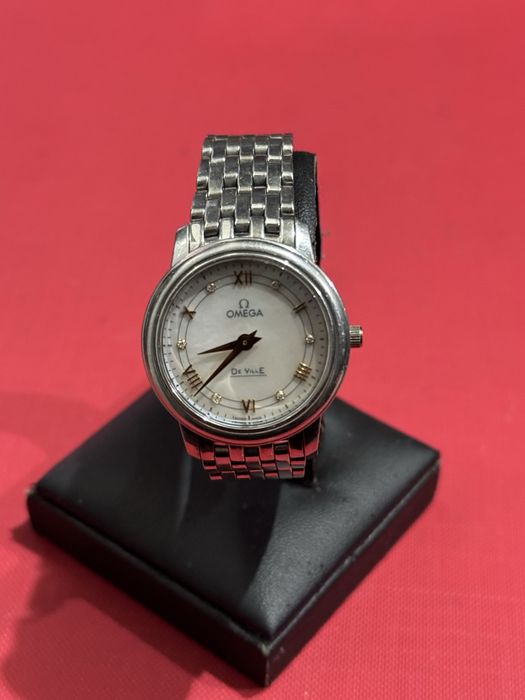 Часовник Omega De Ville Prestige