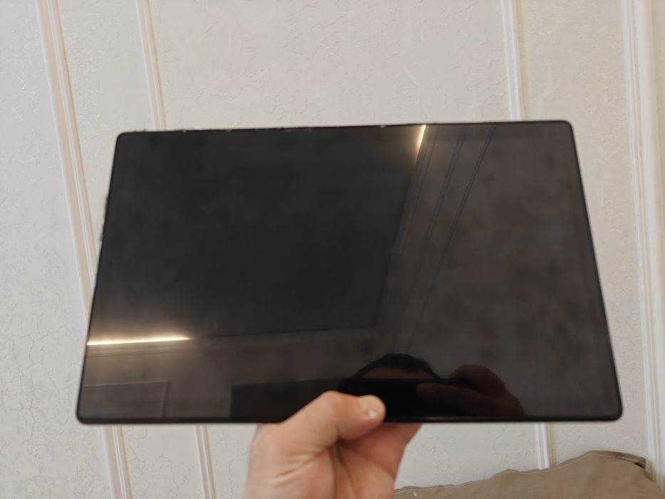 Продам Дисплей Byd Dilink 12.8