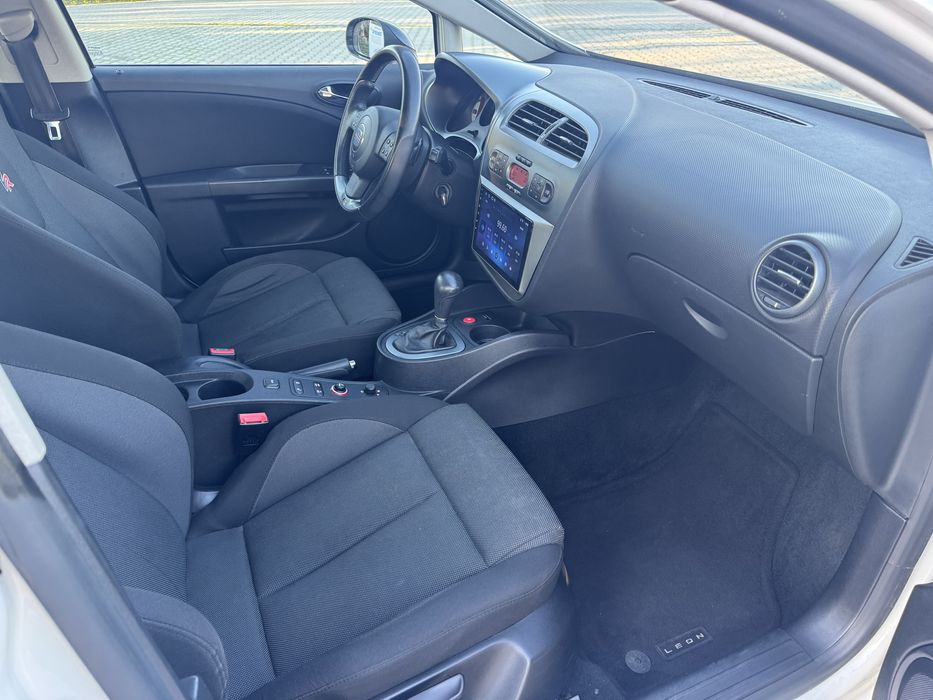 Seat leon fr 2.0tfsi 200cp dsg