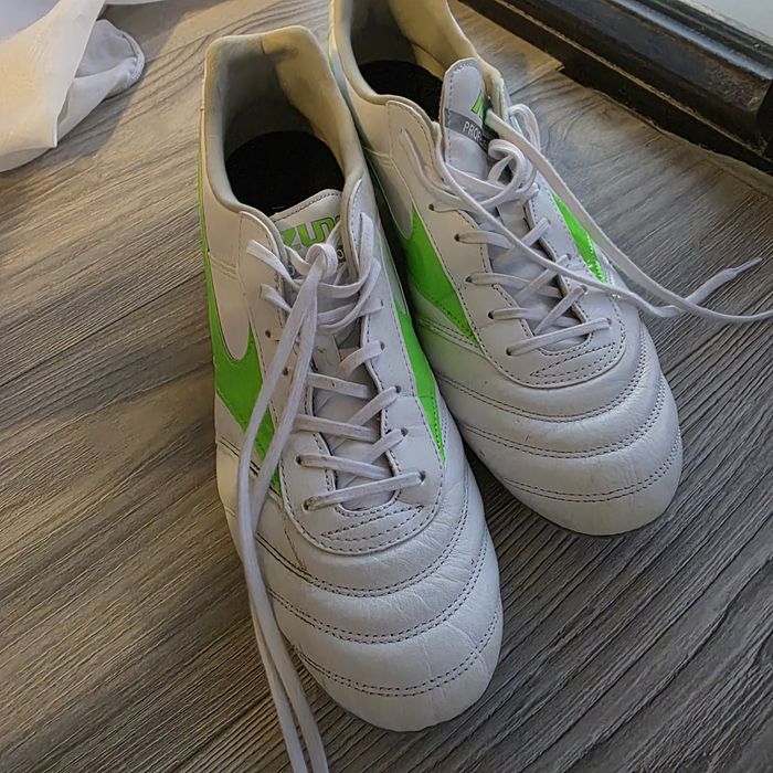 Mizuno morelia 2 pro