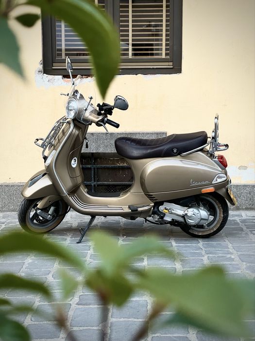 Scuter Vespa LX50 49cc 2011