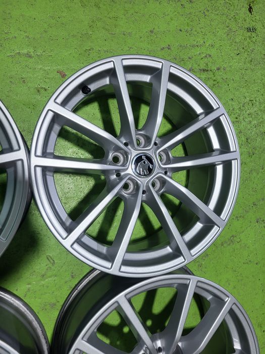 17 5x112 Skoda лети джанти 5х112 шкода