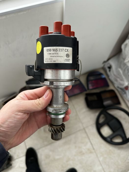 Трамблер 1.8 пассат ауди