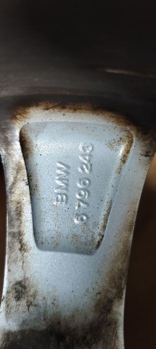 Джанти с гуми за БМВ 225/50/17