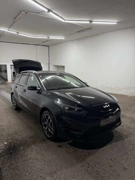 Продается Kia Ceed SW 2025 года