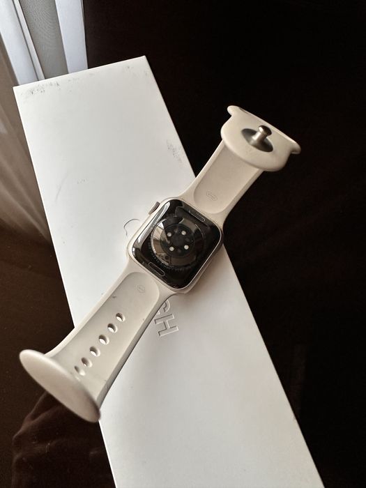 Apple Iwatch. серия 9, GPS + Celluar, 41 mm, aluminium