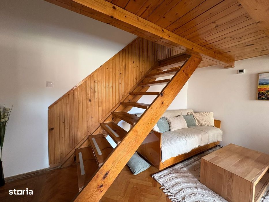 Apartament ULTRACENTRAL 3 camere | 2 dormitoare | 2 bai | balcon + cur