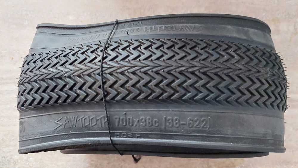 Specialized Sawtooth 2 anvelope
