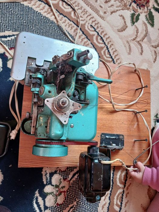 Оверлок тикув машинаси