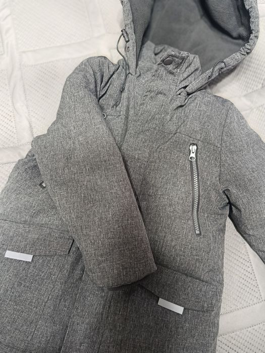 Продам детскую куртку для мальчика.