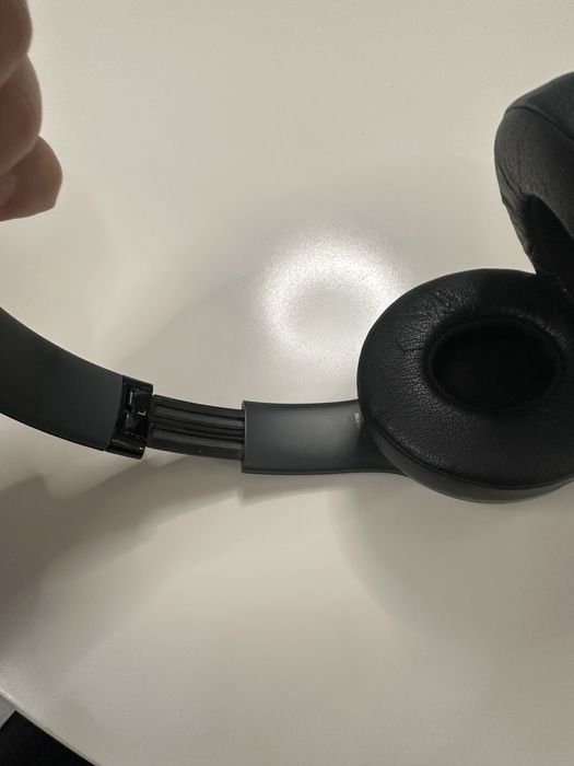 Casti bluetooth beats solo wireless