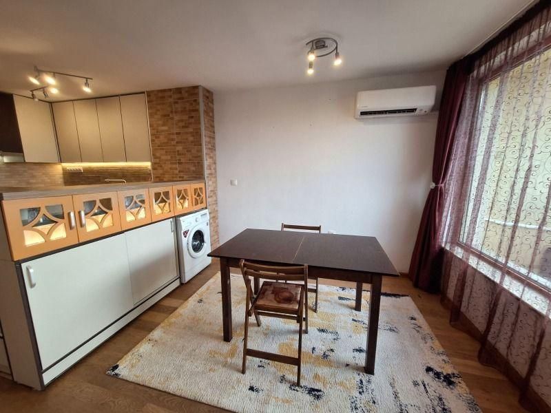 Дава се под наем Тристаен апартамент в София, Лагера - 134 кв.м за 796.62 € - Снимка #5