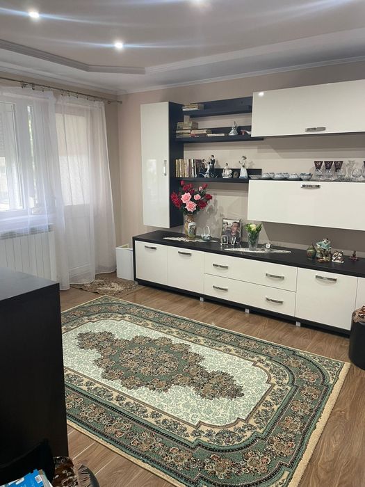 Vand apartament 2 camere