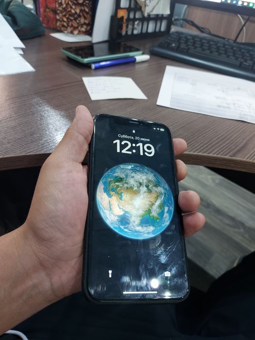 Iphone XR 64гб срочно