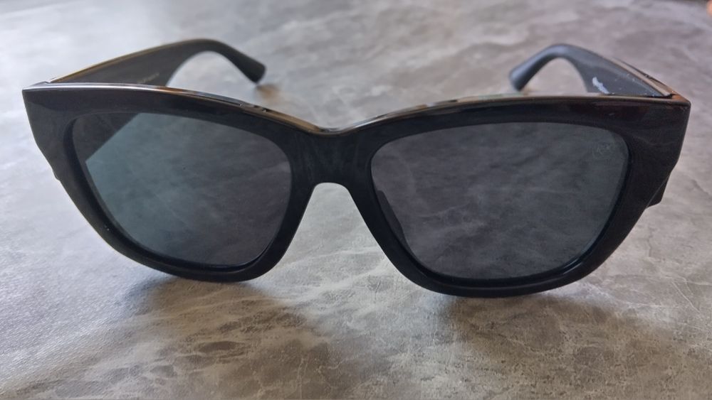 Дамски слънчеви очила Roberto Marco