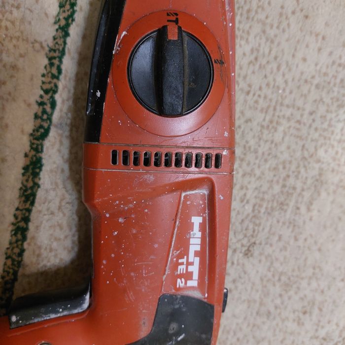 Продается перфоратор HILTI TE 2