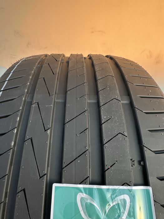 Нови летни гуми RAUFFAN AVANTAR R7 285/35R21 108Y XL БОРД 2853521