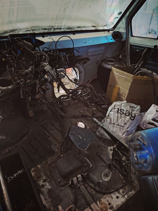 Продам рено трафик