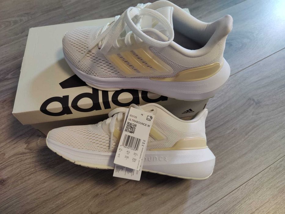 Pantofi sport pentru alergare ADIDAS ULTRABOUNCE W