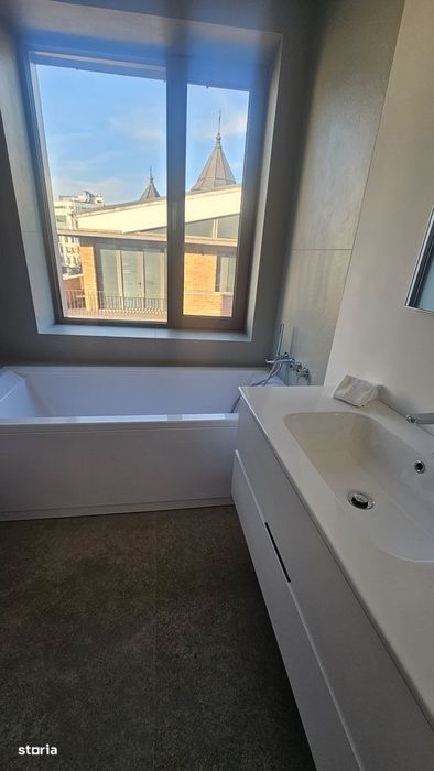 Romana, imobil nou, 5 stele, impecabil, pentru pretentiosi.