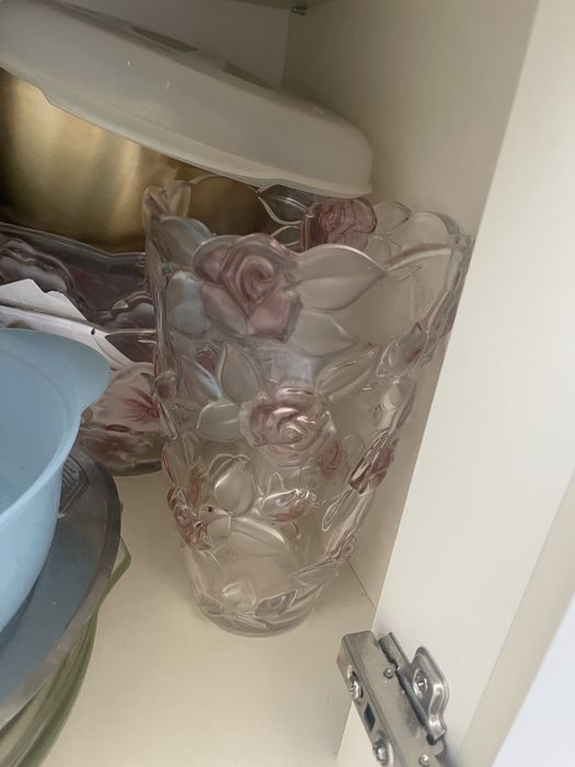 Үйге арналған ыдыс аяк, көрпе -көпшік