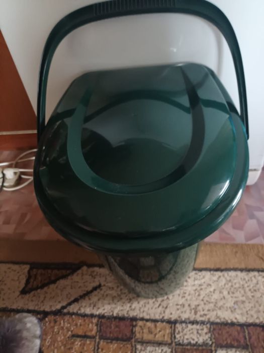 Продам туалет- ведро