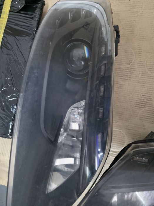 Far/ Faruri Audi Q7 4L facelift. Daylight LED.