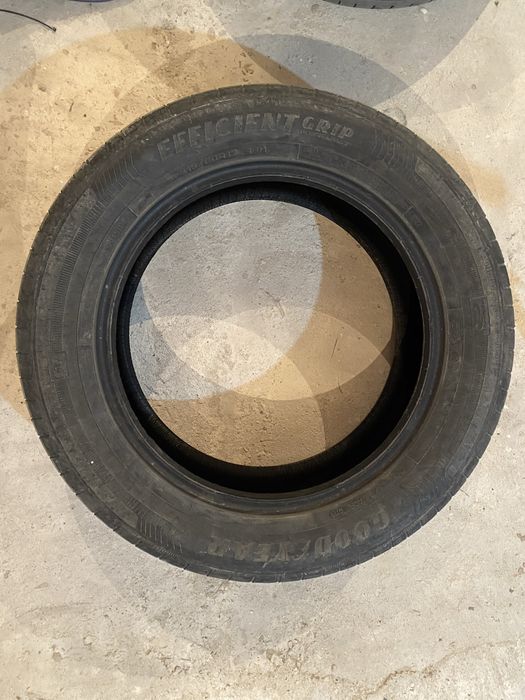 Шина летняя Goodyear Efficient grip 215/60/R17