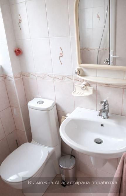 Етаж от къща  в гр.Варна, м-т Св.Никола!