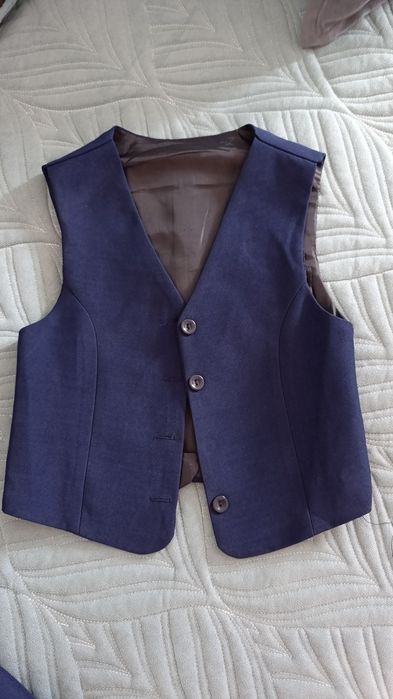 Школьный костюм 4ка на девочку