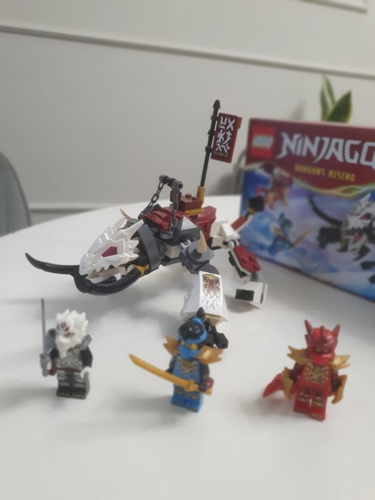 Set de constructie LEGO NINJAGO  Zilvar si monstrul dragon Grimtak 71863