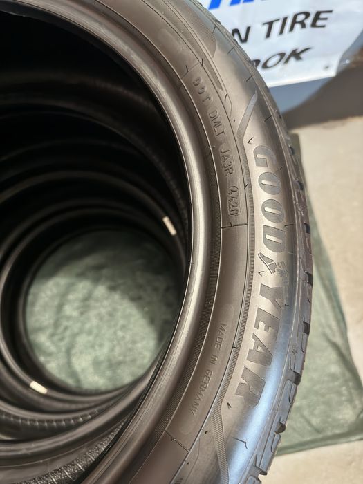 215/50 R19 93T - Goodyear Ultra Grip Performance M+S Oferta