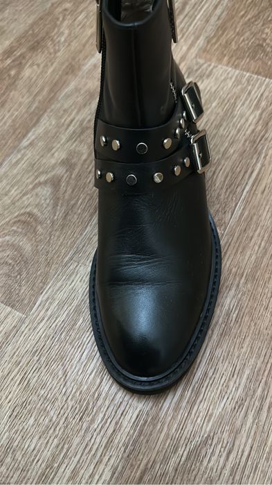 Продам ботинки кожаные. В отличном состоянии