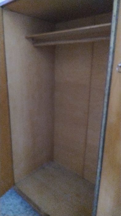 Бесплатно Платяной шкаф