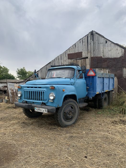 Продам бортовой Газ-52