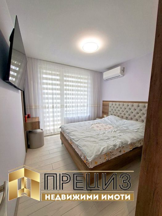 ПРОДАВА луксозен двустаен апартамент в кв. Тракия с паркомясто !