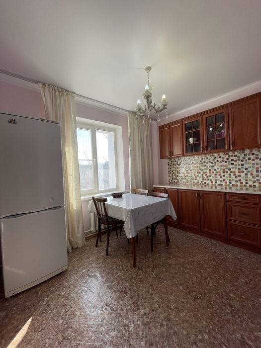 Сдается 3 ком. квартира, р-н КШТ