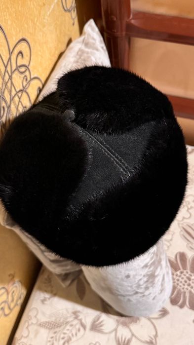 Продам Норковую шапку