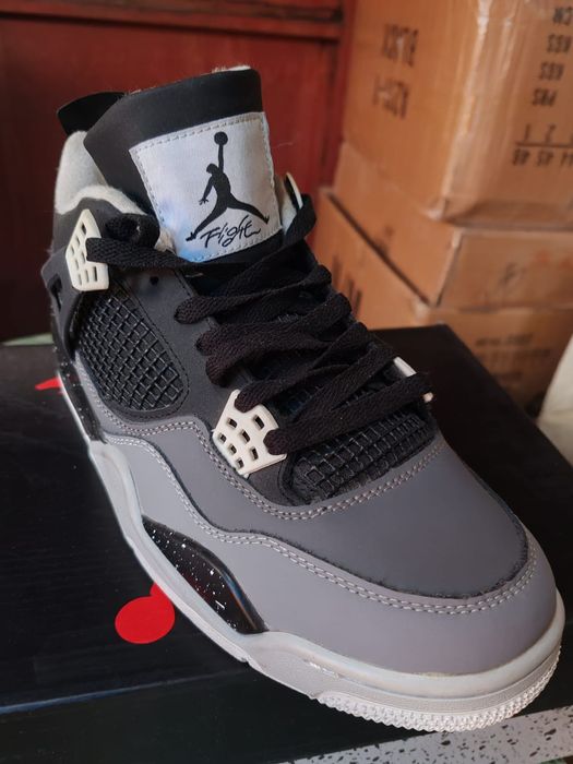 Jordan 4 retro fear