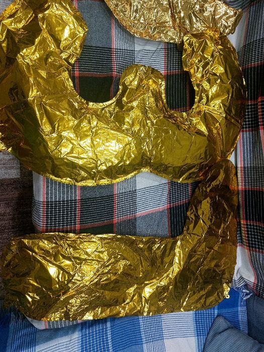 продам фольгированные цифры