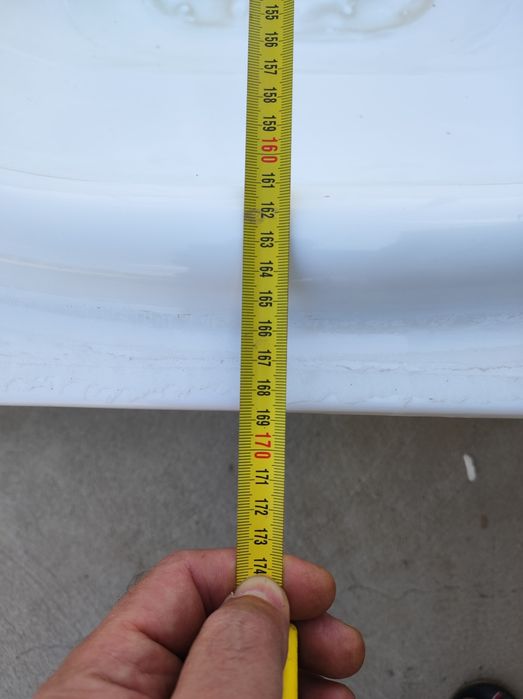 Cadă baie 1 luna folosită. Cine dorește 450 neg.